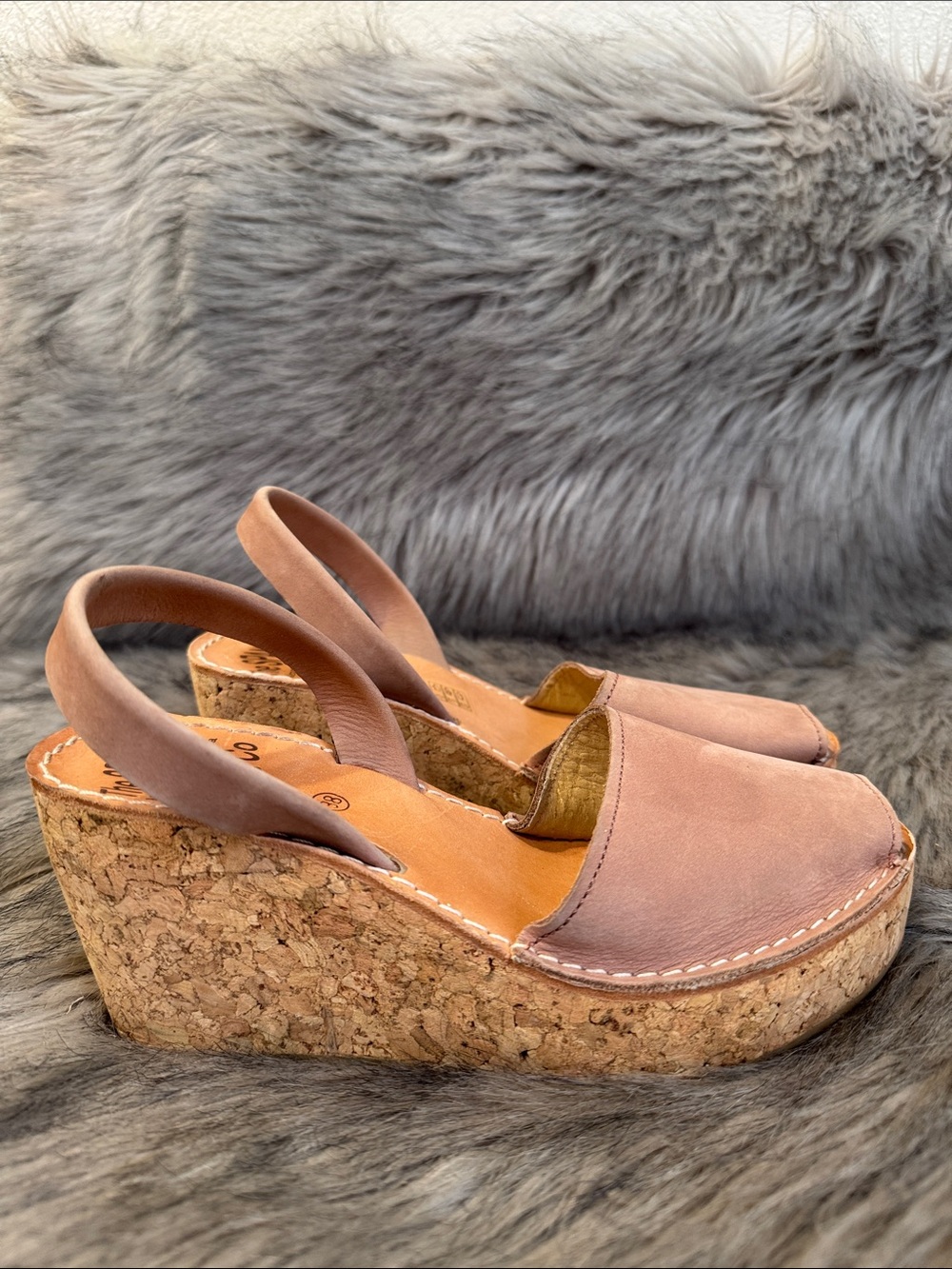 The Spanish Sandal Co. Wedge Slingback Sandals in Dusty Pink Shoes Size 38